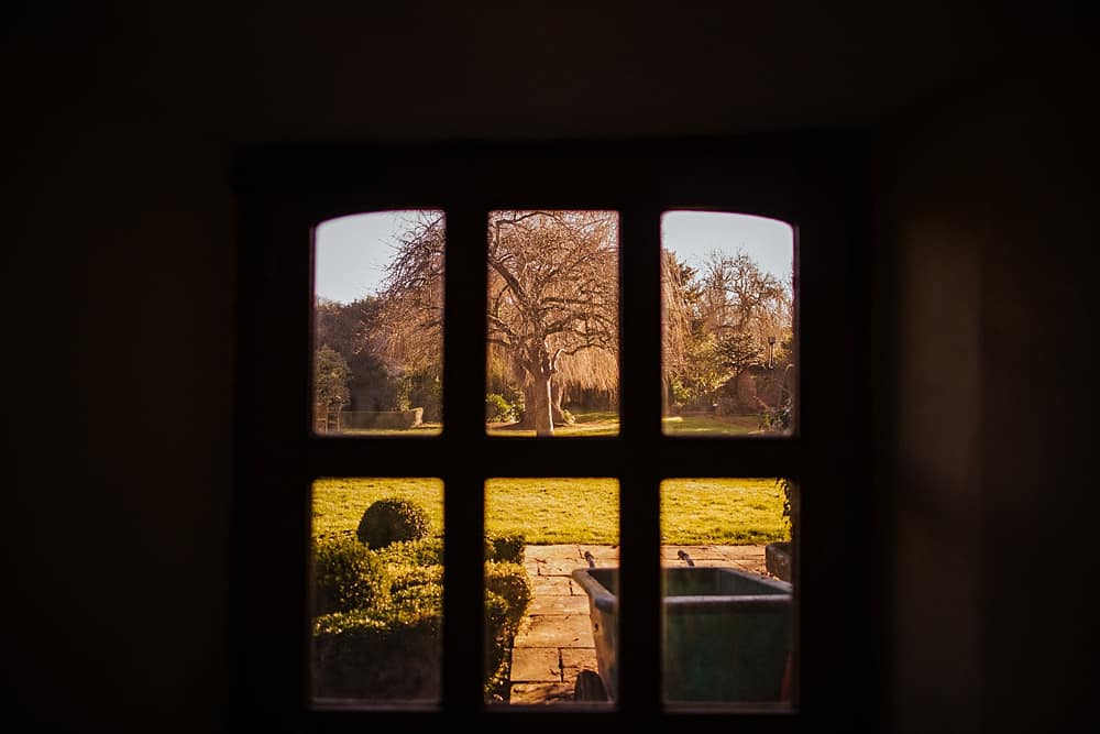 Image by <a class="text-p3" href="https://binkynixon.com" target="_blank">Binky Nixon</a>.