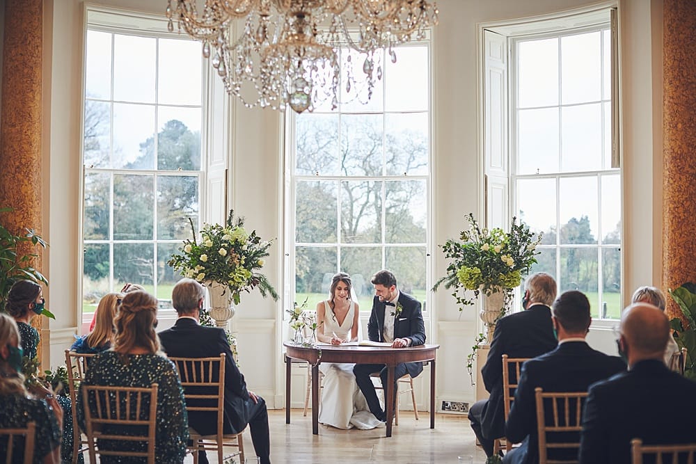 Images by <a class="text-p3" href="https://novaweddingphotography.co.uk/" target="_blank">Nova Wedding Photography</a>.