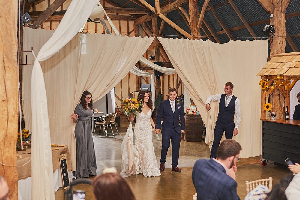 Image by <a class="text-p3" href="http://helloromancephotography.com" target="_blank">Hello Romance Photography</a>.