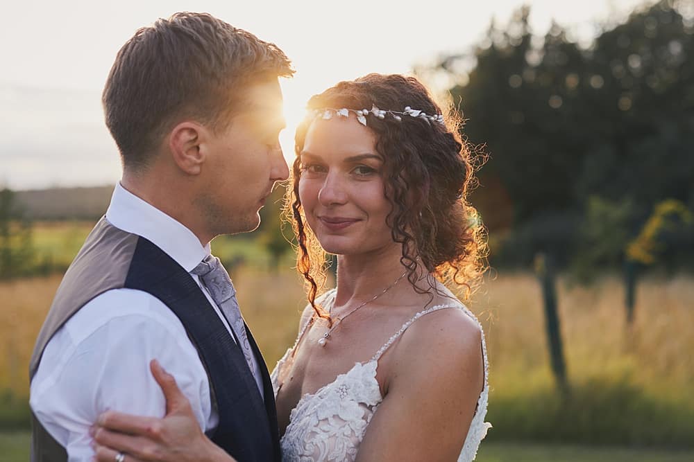 Image by <a class="text-p3" href="http://helloromancephotography.com" target="_blank">Hello Romance Photography</a>.