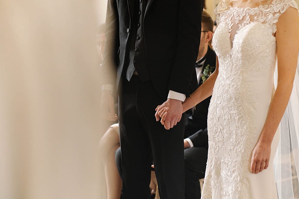 Image by <a class="text-p3" href="https://www.alinereis.co.uk" target="_blank">Aline Reis Photography</a>.