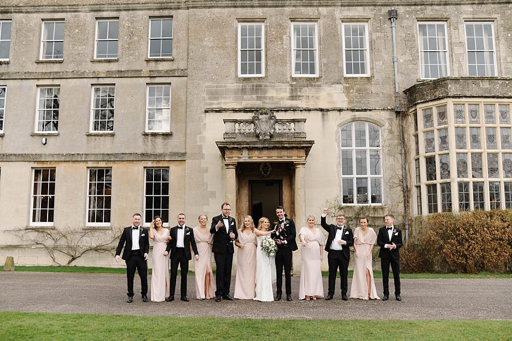 Image by <a class="text-p3" href="https://www.alinereis.co.uk" target="_blank">Aline Reis Photography</a>.