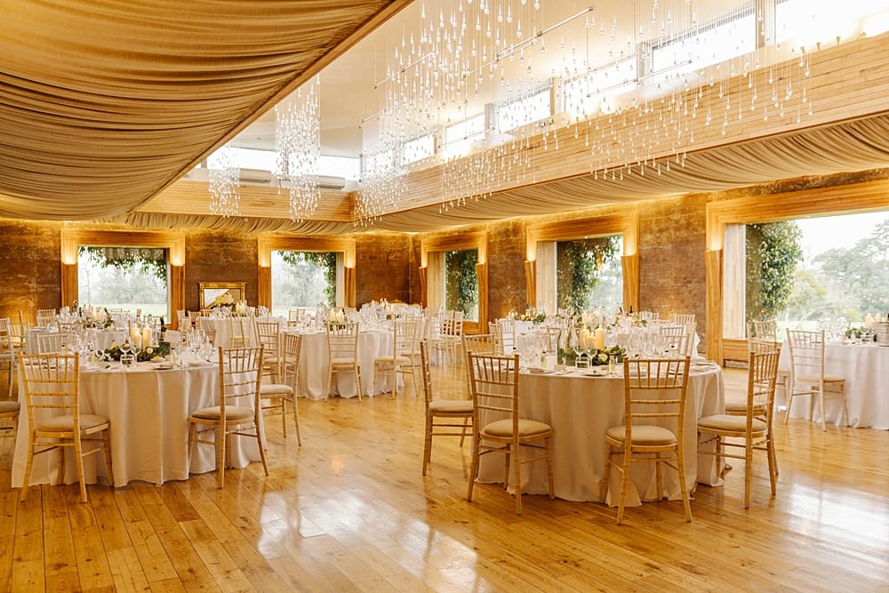 Image by <a class="text-p3" href="https://www.alinereis.co.uk" target="_blank">Aline Reis Photography</a>.