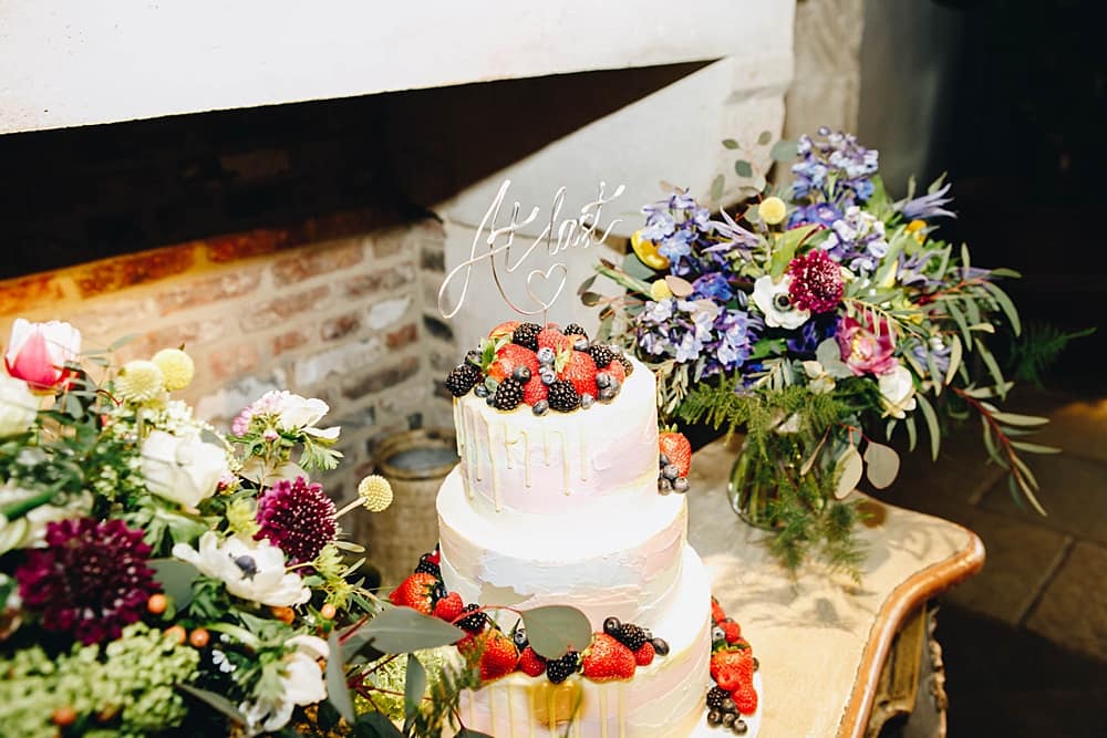 Image by <a class="text-p3" href="https://www.erikatanithphotography.co.uk" target="_blank">Erika Tanith Photography</a>.