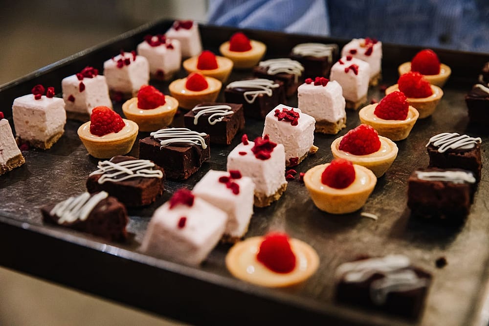 Image by <a class="text-p3" href="https://www.amaragrace.co.uk" target="_blank">Amara Grace</a>.