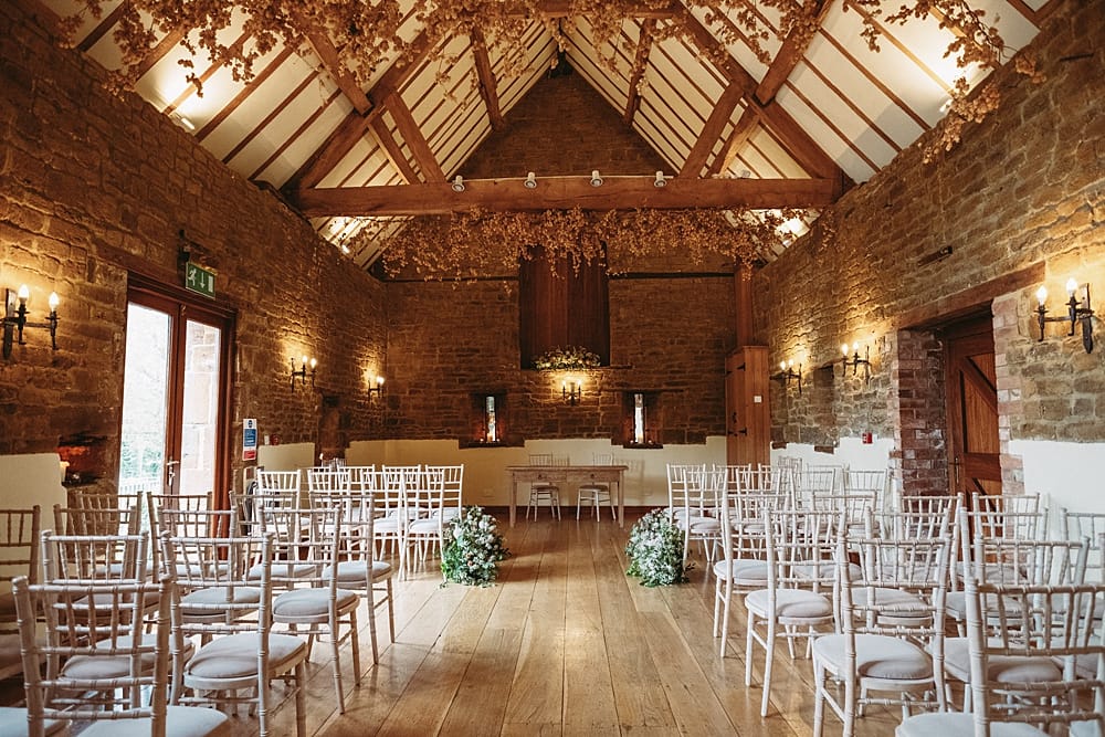 Image by <a class="text-p3" href="https://www.willwarr.co.uk" target="_blank">Will Warr Photography</a>.