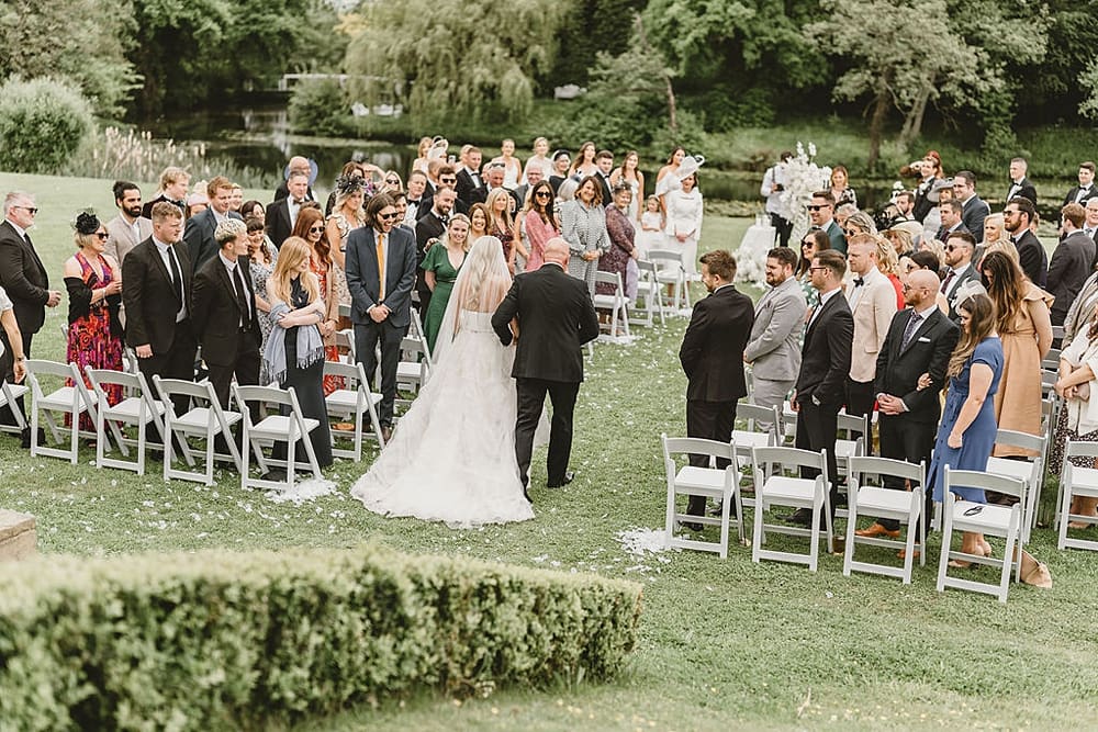 Image by <a class="text-p3" href="https://www.amylouphotography.co.uk" target="_blank">Amy Lou Photography</a>.