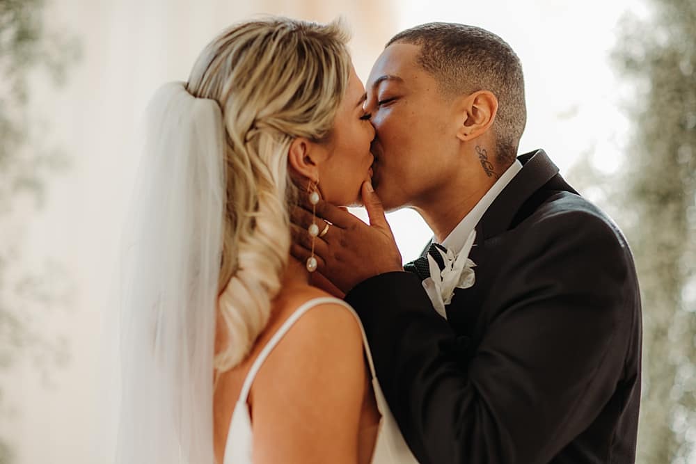 Image by <a class="text-p3" href="https://www.estherlouisetriffittphotography.com" target="_blank">Esther Louise Triffitt Photography</a>.