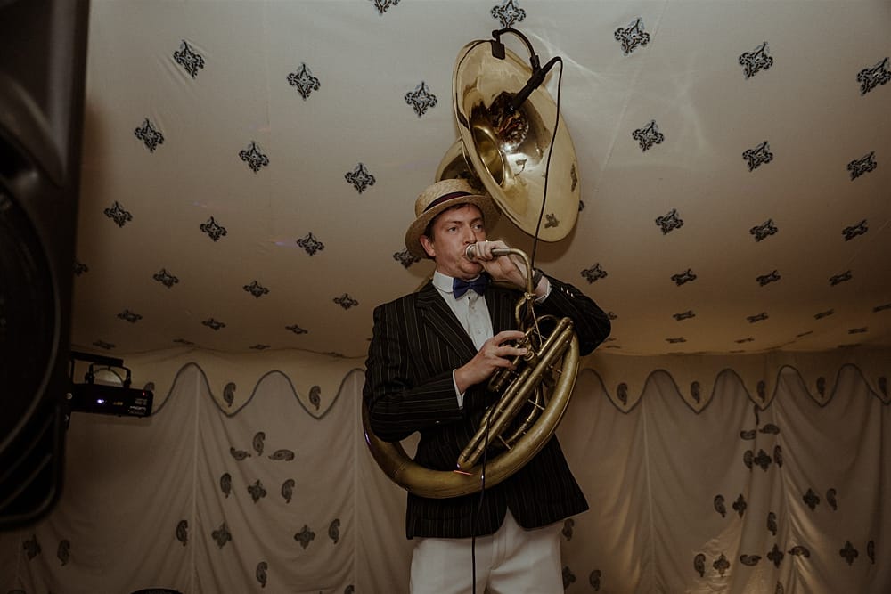 Image by <a class="text-p3" href="https://www.theharphams.co.uk" target="_blank">The Harphams</a>.