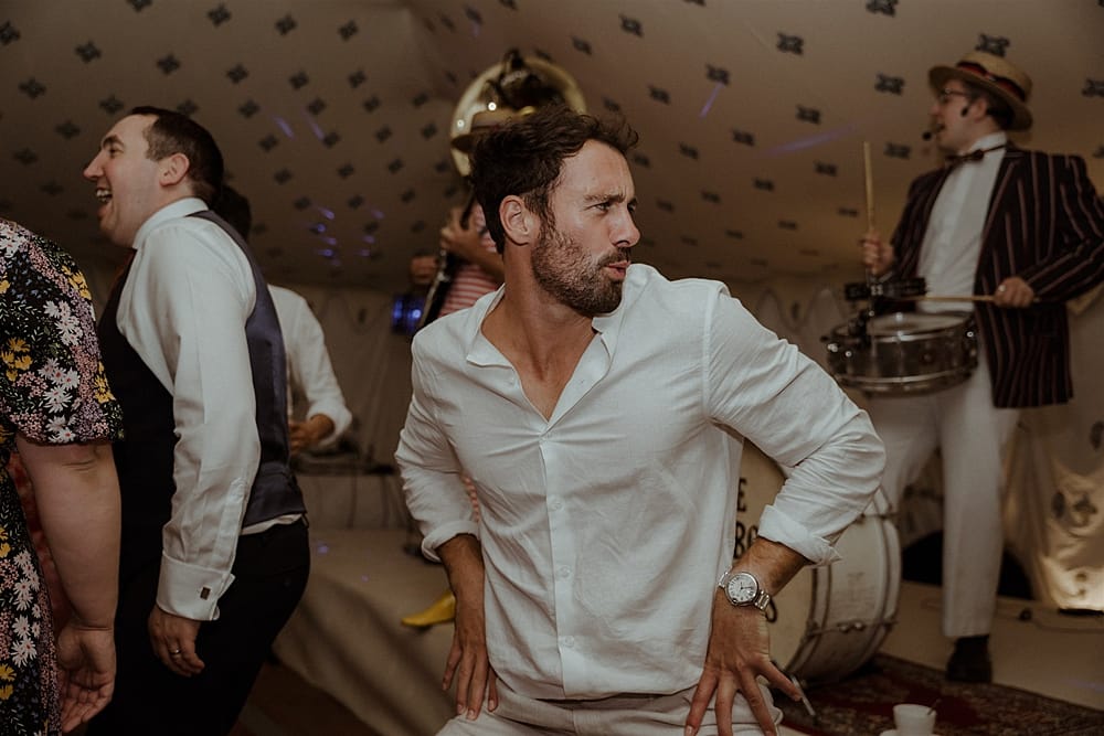 Image by <a class="text-p3" href="https://www.theharphams.co.uk" target="_blank">The Harphams</a>.