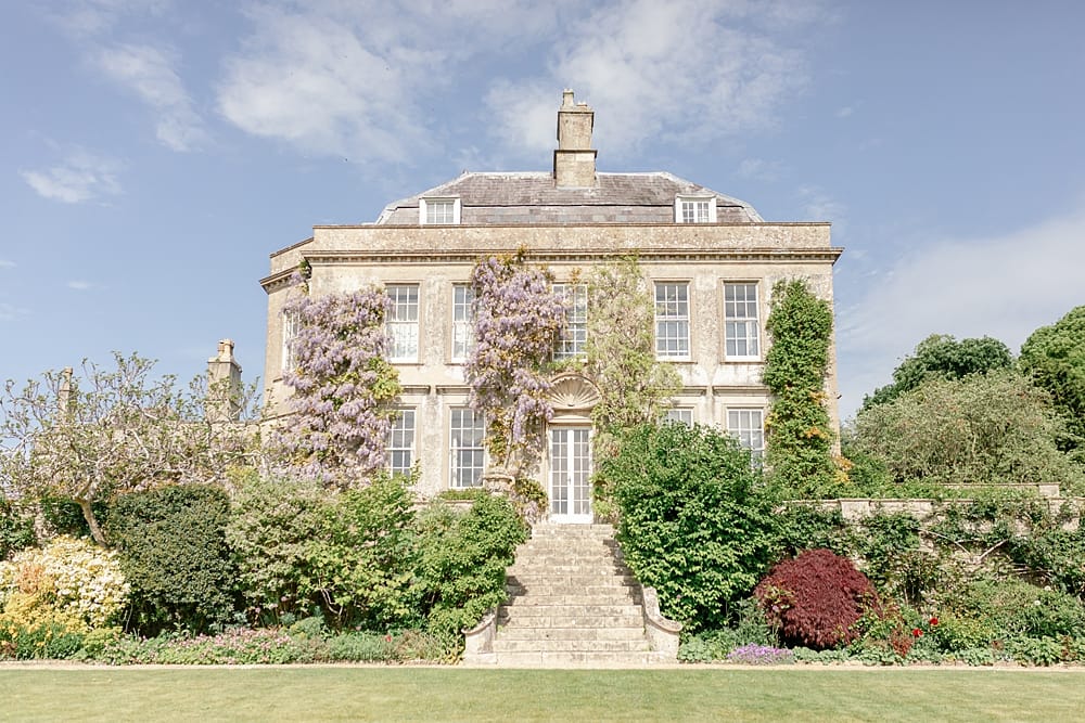 Image by <a class="text-p3" href="https://www.jenniferjanephotography.co.uk" target="_blank">Jennifer Jane Photography</a>.