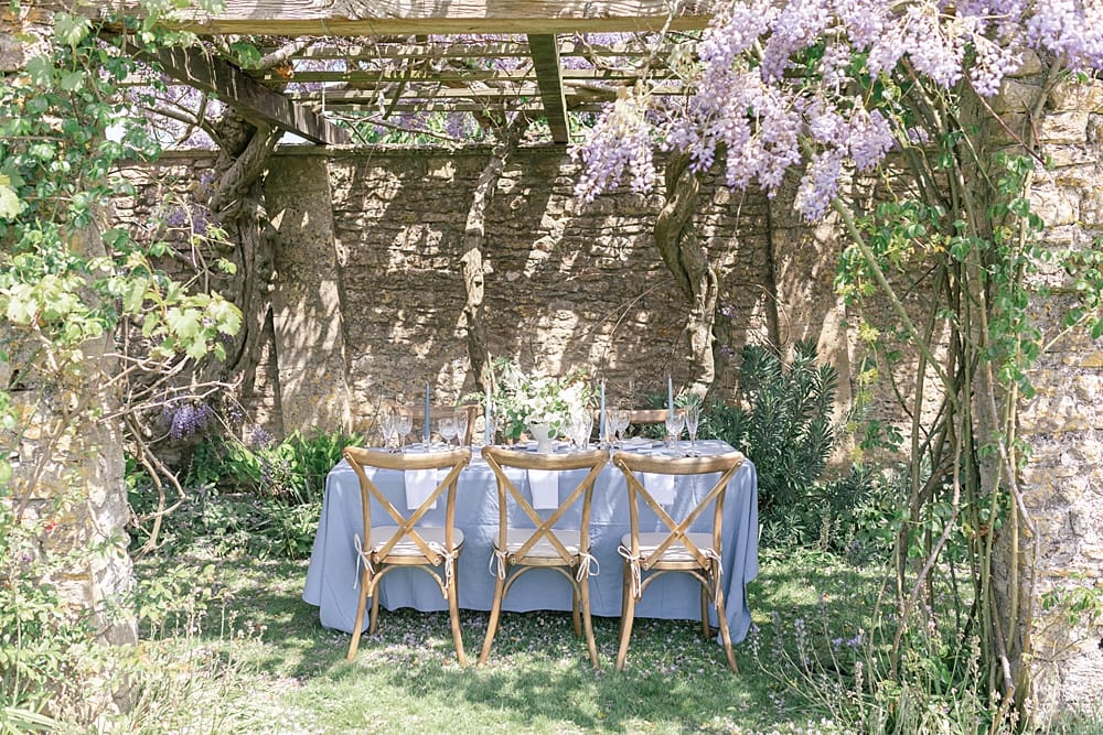 Image by <a class="text-p3" href="https://www.jenniferjanephotography.co.uk" target="_blank">Jennifer Jane Photography</a>.