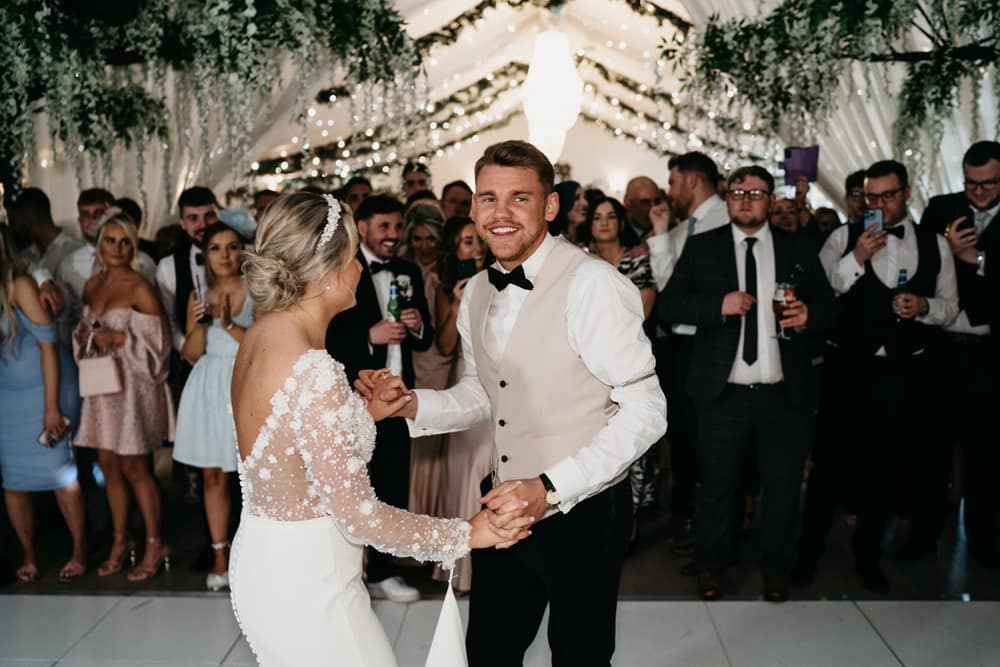 Image by <a class="text-p3" href="http://www.boyntonweddingphotography.co.uk" target="_blank">David Boynton Photography</a>.