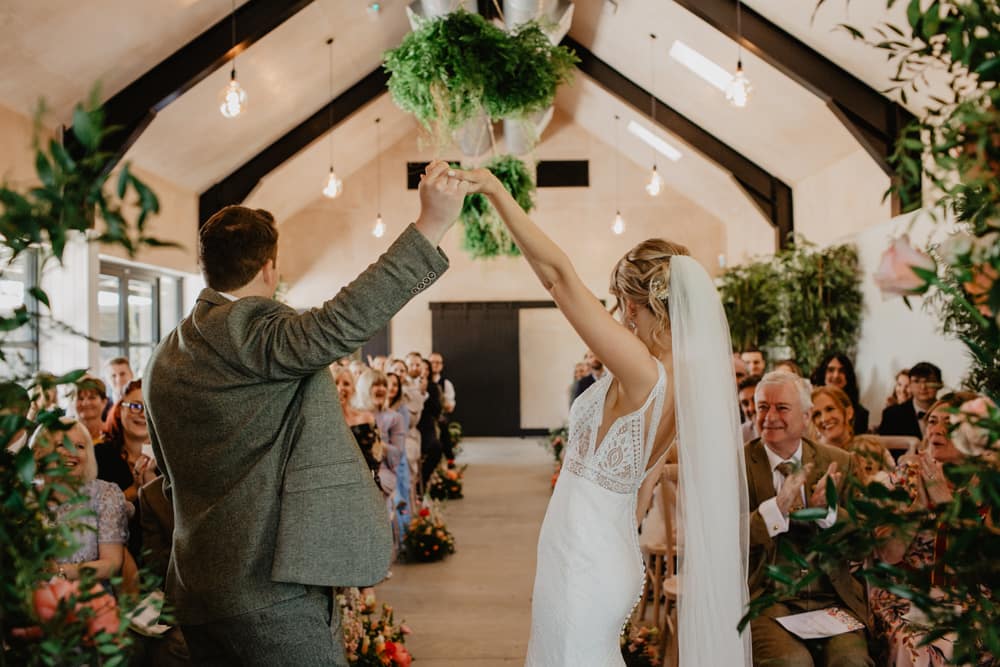 Image by <a class="text-p3" href="https://www.staceyanna.com" target="_blank">Stacey Anna Photography</a>.