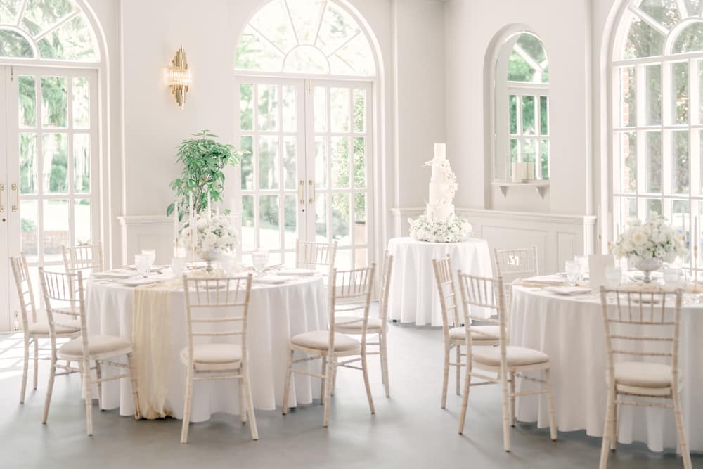 Image by <a class="text-p3" href="https://www.charlenewebbphotography.co.uk" target="_blank">Charlene Webb Photography</a>.