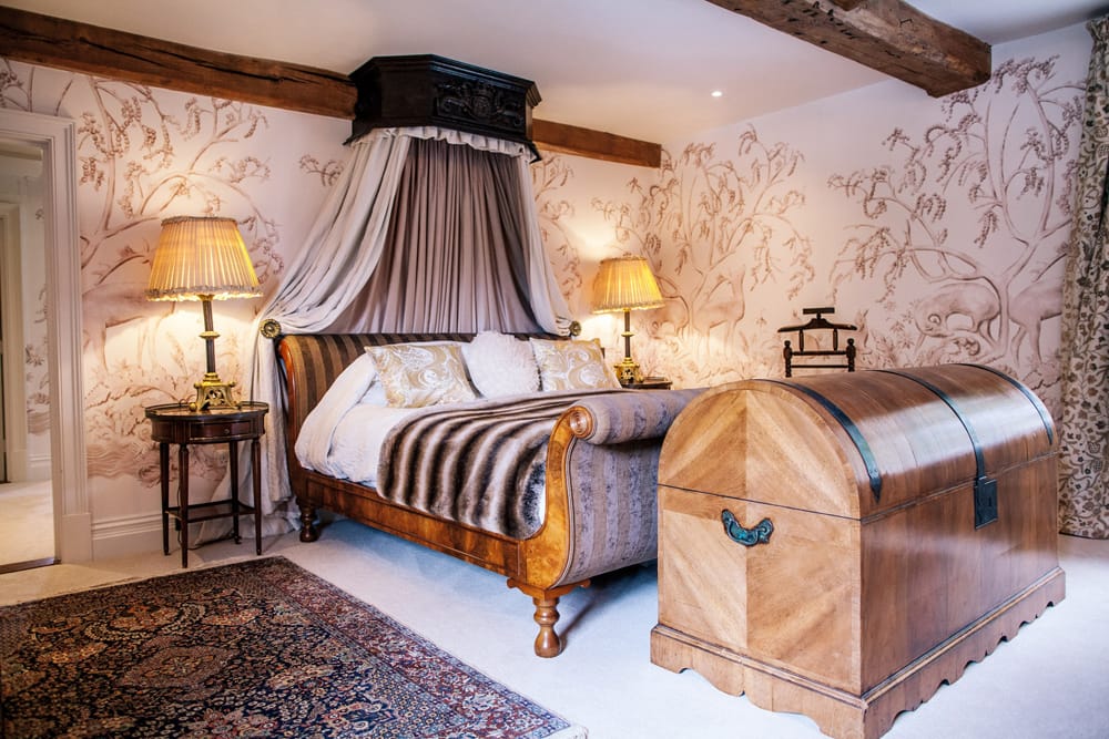 Image by <a class="text-p3" href="http://heartfulloftea.com" target="_blank">Heart Full of Tea</a>.