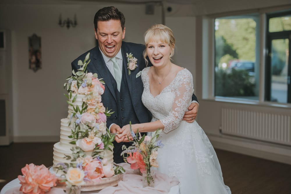 Image by <a class="text-p3" href="https://nickifelthamphotography.com/" target="_blank">Nicki Lyall Photography</a>.