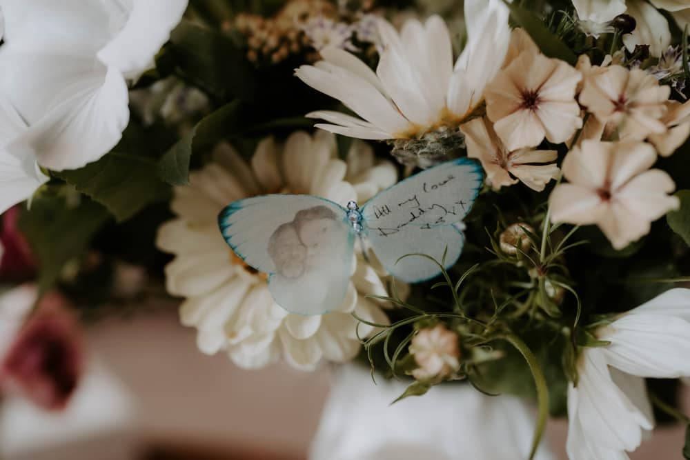 Image by <a class="text-p3" href="https://emilyjayneweddings.co.uk" target="_blank">Emily Jayne Weddings</a>.