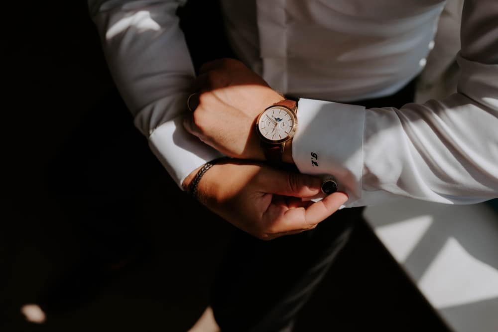 Image by <a class="text-p3" href="https://emilyjayneweddings.co.uk" target="_blank">Emily Jayne Weddings</a>.