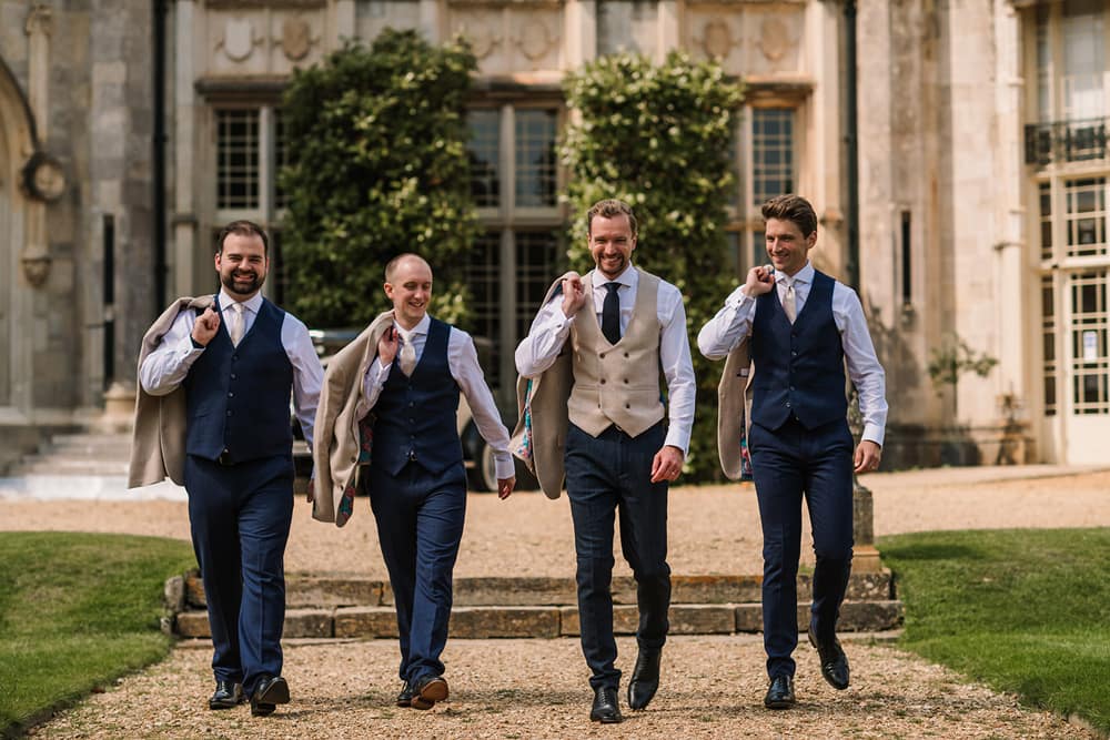 Image by <a class="text-p3" href="https://www.rachelizabethphotography.co.uk" target="_blank">Rachel Elizabeth Photography</a>.