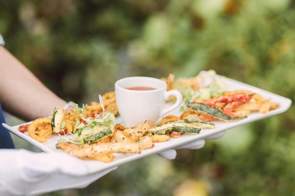 Image by <a class="text-p3" href="http://christinasarah.com" target="_blank">Christina Sarah Photography</a>.