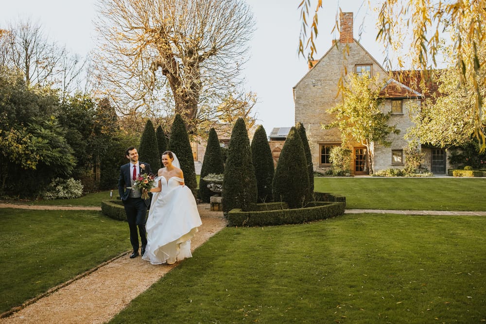 Image by <a class="text-p3" href="https://www.oliviawhittakerphotography.co.uk" target="_blank">Olivia Whittaker Photography</a>.