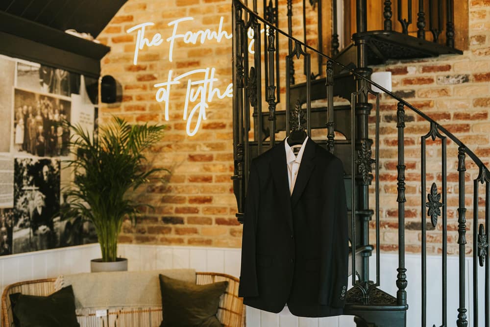 Image by <a class="text-p3" href="https://www.oliviawhittakerphotography.co.uk" target="_blank">Olivia Whittaker Photography</a>.