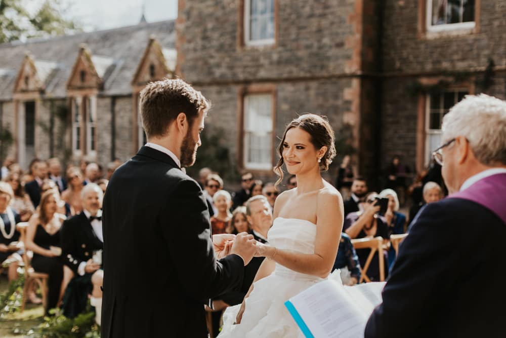 Image by <a class="text-p3" href="http://www.colinianross.com" target="_blank">Colin Ross Photography</a>.