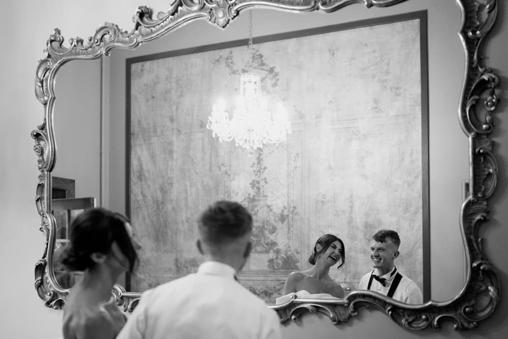 Image by <a class="text-p3" href="https://www.danilouisephotography.com/" target="_blank">Dani Louise Photography</a>.