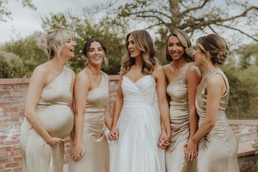 Image by <a class="text-p3" href="https://www.chelseyphotography.co.uk" target="_blank">Chelsey Photography</a>.