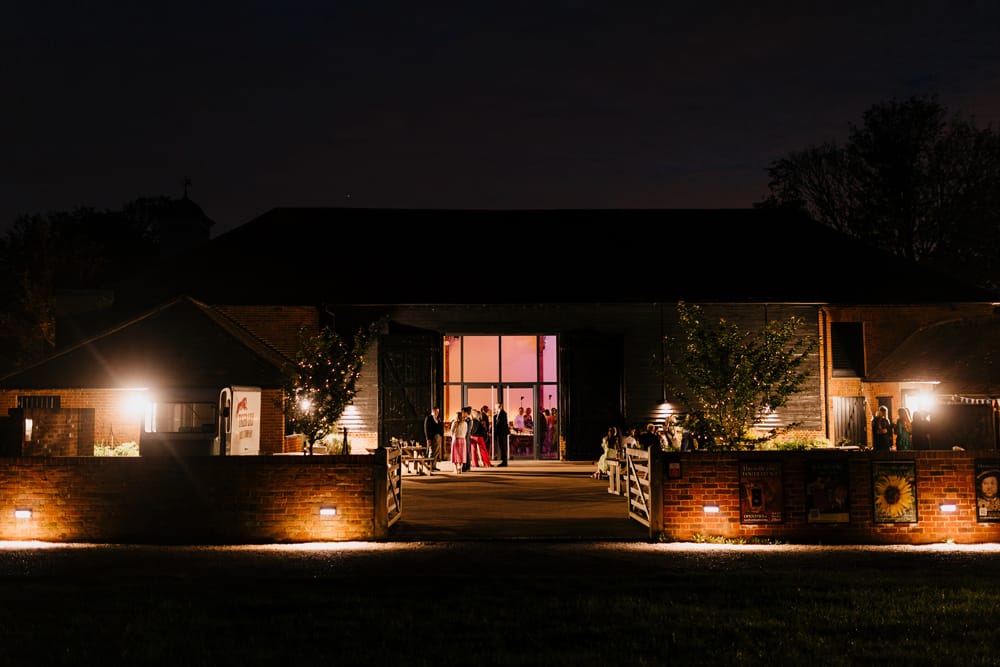 Image by <a class="text-p3" href="https://miracle-moments.co.uk" target="_blank">Miracle Moments</a>.