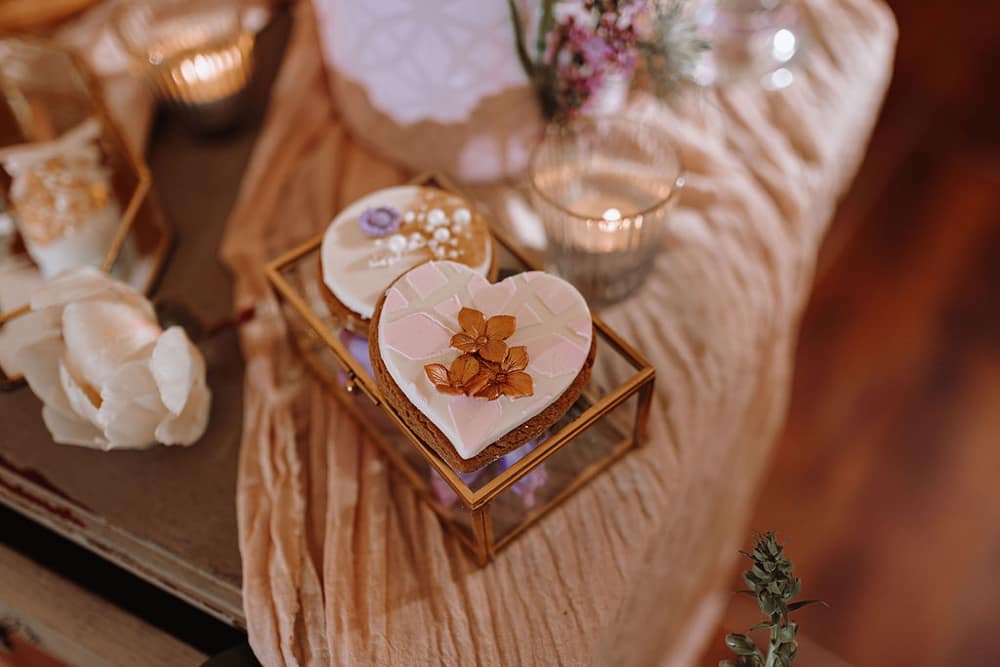 Image by <a class="text-p3" href="https://www.ivyhousephotography.co.uk" target="_blank">Ivyhouse Photography</a>.