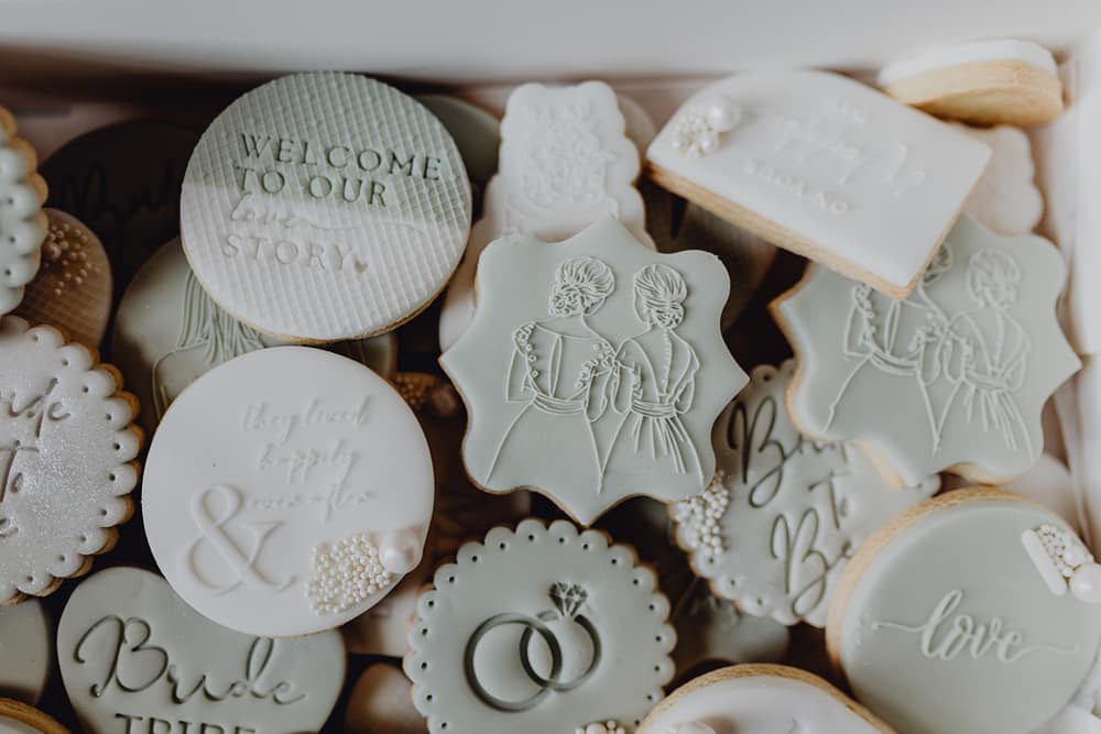 Image by <a class="text-p3" href="https://www.emiliakatephotography.co.uk" target="_blank">Emilia Kate Photography</a>.