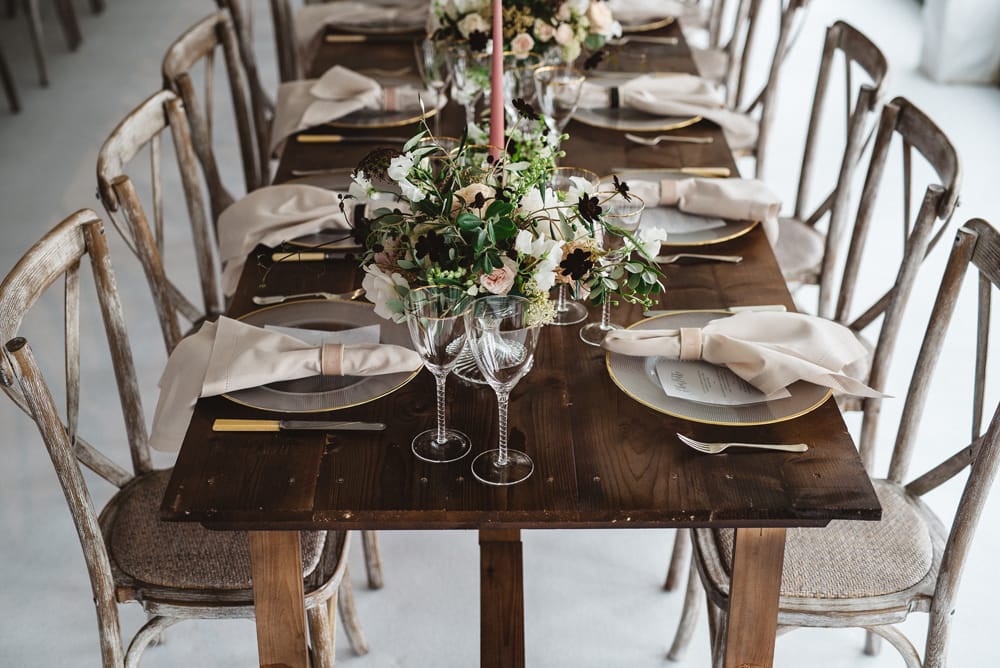 Image by <a class="text-p3" href="https://divinedayphotography.com" target="_blank">Divine Day Photography</a>.