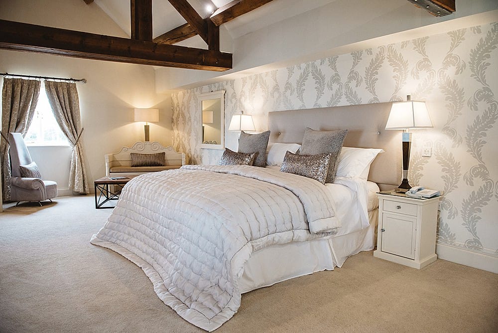 Image by <a class="text-p3" href="https://divinedayphotography.com" target="_blank">Divine Day Photography</a>.