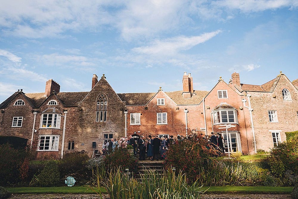 Image by <a class="text-p3" href="http://martamayphotography.co.uk" target="_blank">Marta May Photography</a>.