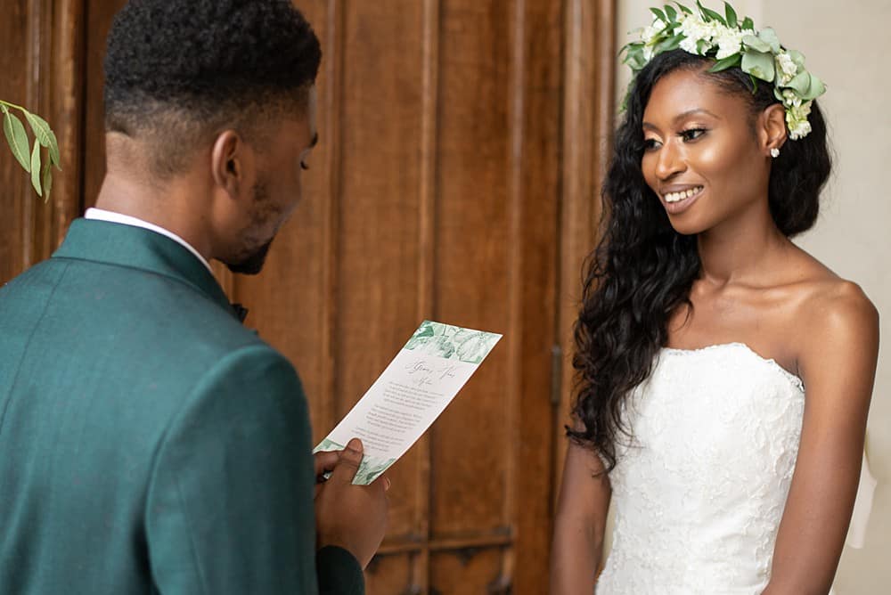 Image by <a class="text-p3" href="https://www.amilouisaphotography.com" target="_blank">Ami Louisa Photography</a>.