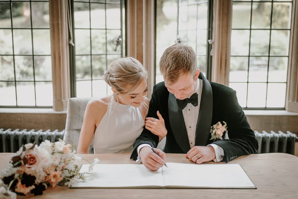 Image by <a class="text-p3" href="https://alicecunliffephotography.com" target="_blank">Alice Cunliffe Photography</a>.