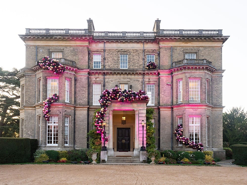 Image courtesy of <a class="text-p3" href="http://cocoweddingvenues.co.uk/coco_listing/hedsor-house/" target="_blank">Hedsor House</a>.