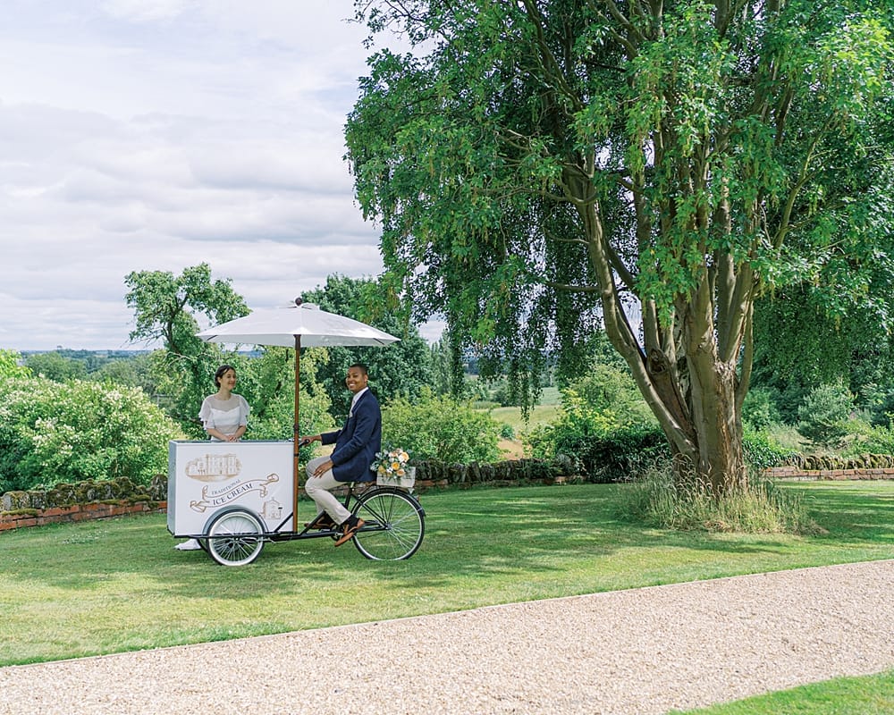 Image by <a class="text-p3" href="https://www.instagram.com/jamieedwardphotography/?hl=en" target="_blank">Jamie Edward Photography</a>.