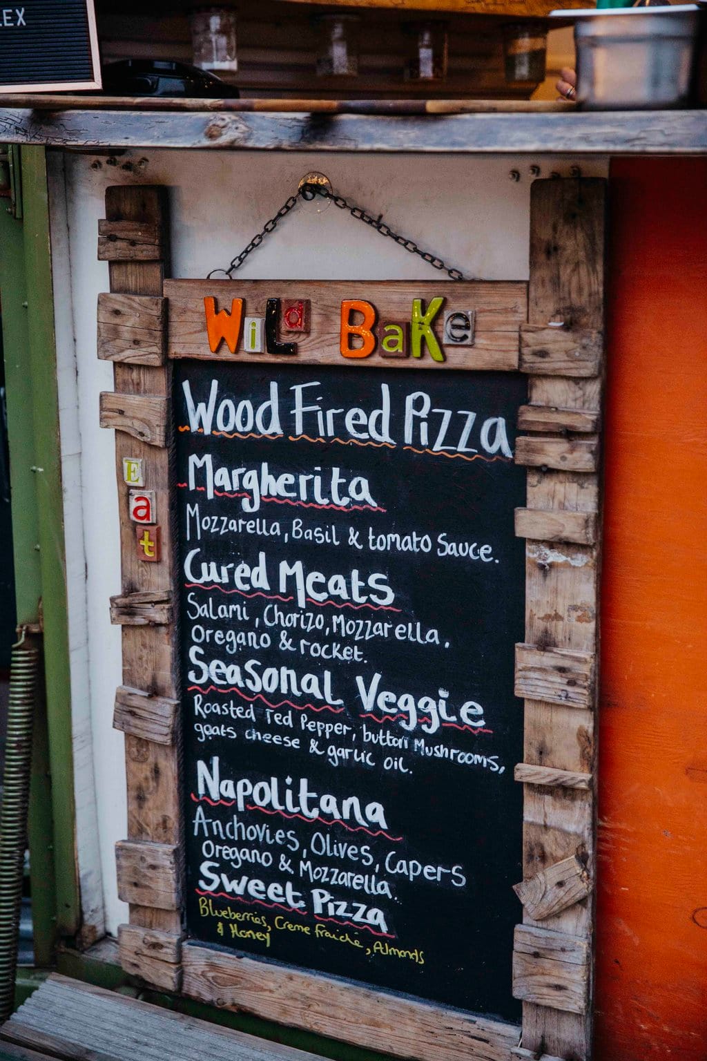 Image by <a class="text-p3" href="http://petecoxphotography.co.uk" target="_blank">Pete Cox Photography</a>.