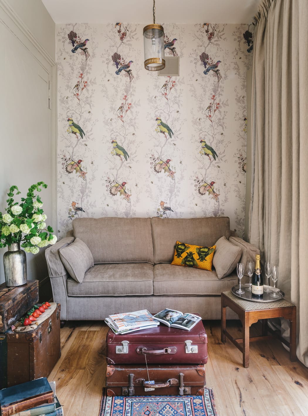 Image by <a class="text-p3" href="http://brettcharlesphotography.co.uk" target="_blank">Brett Charles Photography</a>.