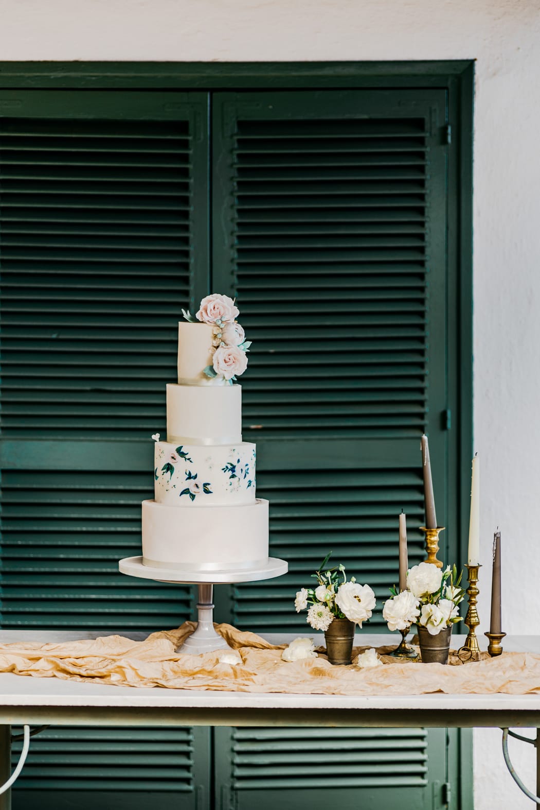 Image by <a class="text-p3" href="http://agatajensen.com" target="_blank">Agata Jensen</a>.