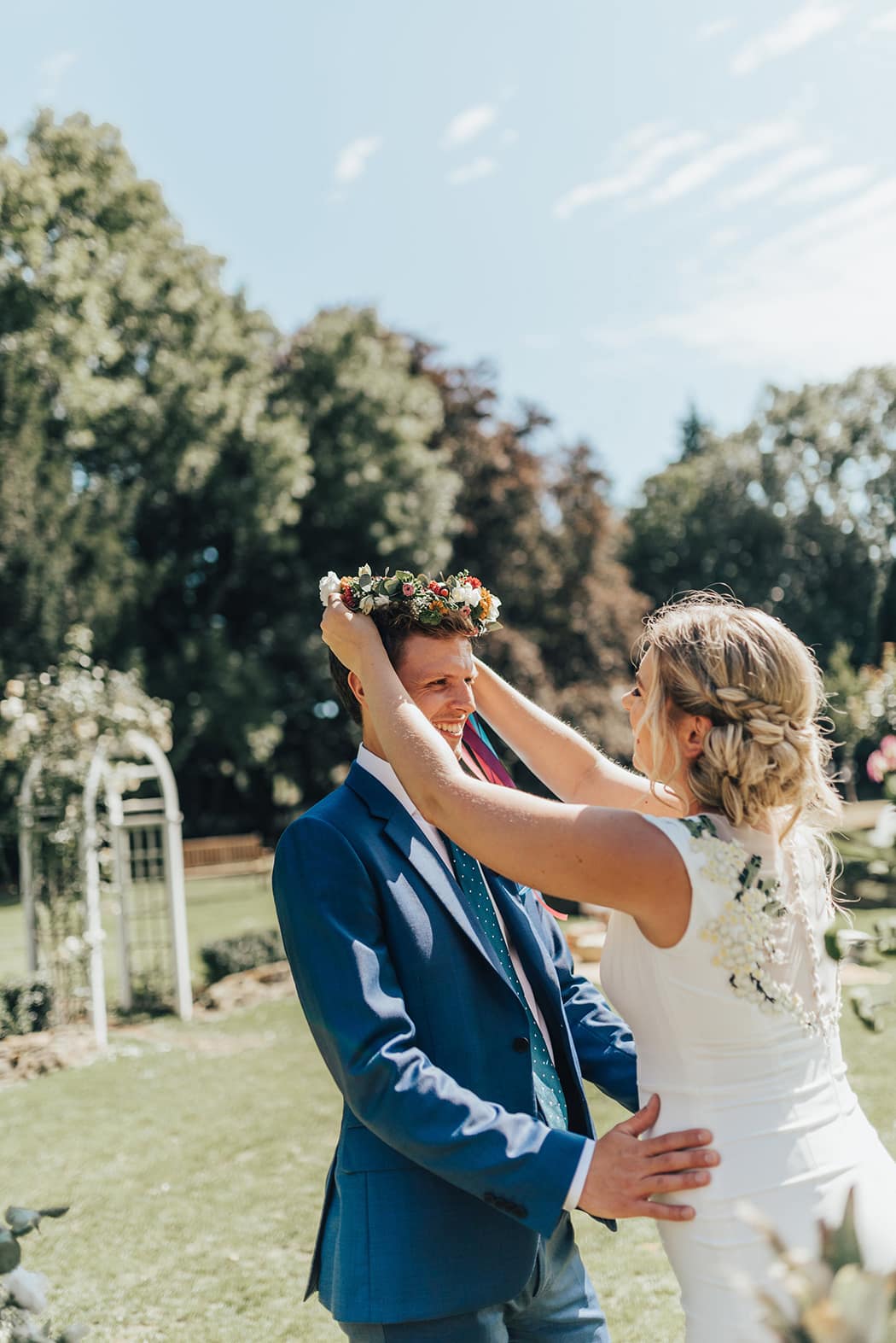 Image by <a class="text-p3" href="https://rebeccacarpenterphotography.com" target="_blank">Rebecca Carpenter Photography</a>.