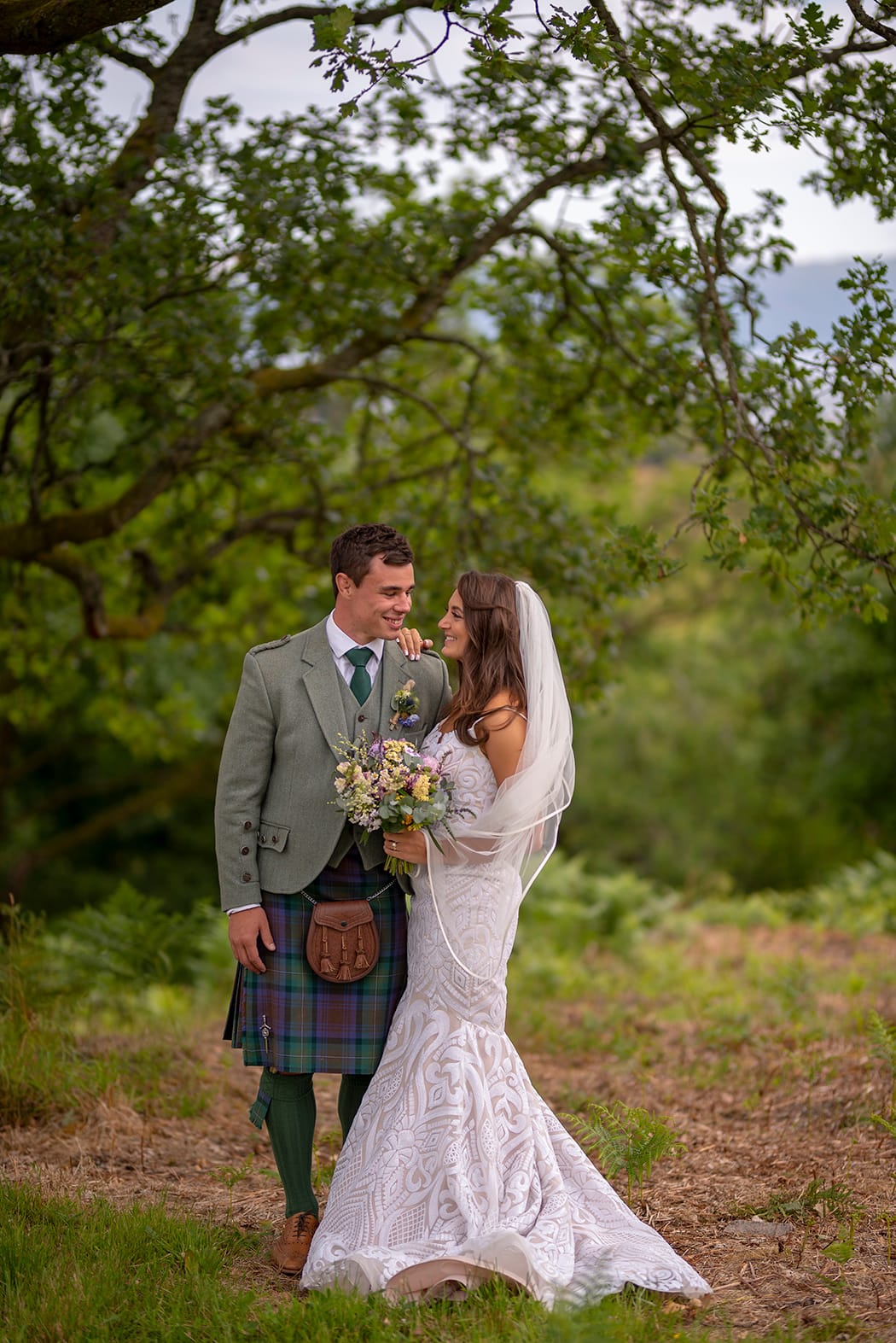 Image by <a class="text-p3" href="https://www.camerashy.photography" target="_blank">Camerashy Photography</a>.