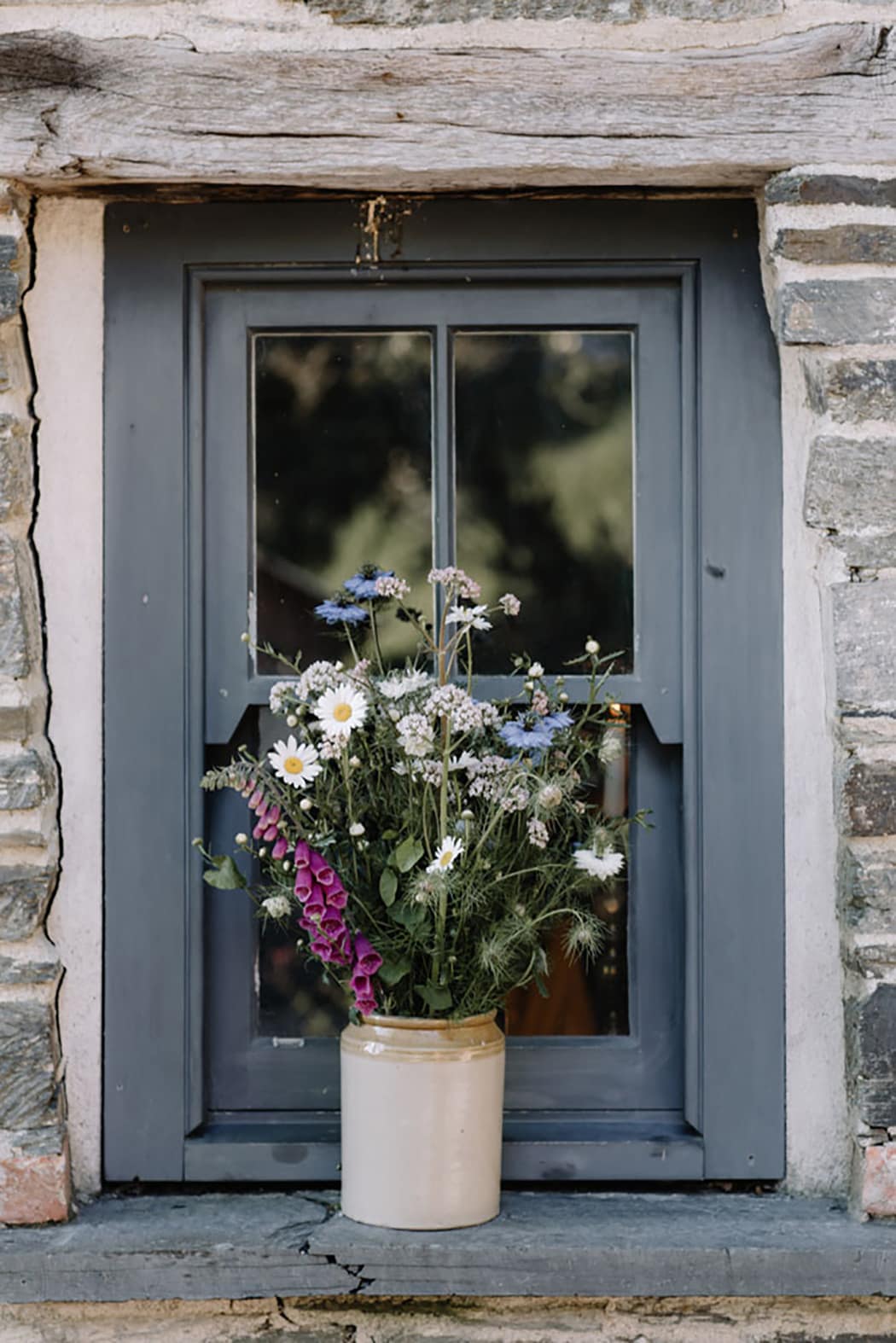 Image by <a class="text-p3" href="http://www.rebeccagoddardphotography.com" target="_blank">Rebecca Goddard Photography</a>.