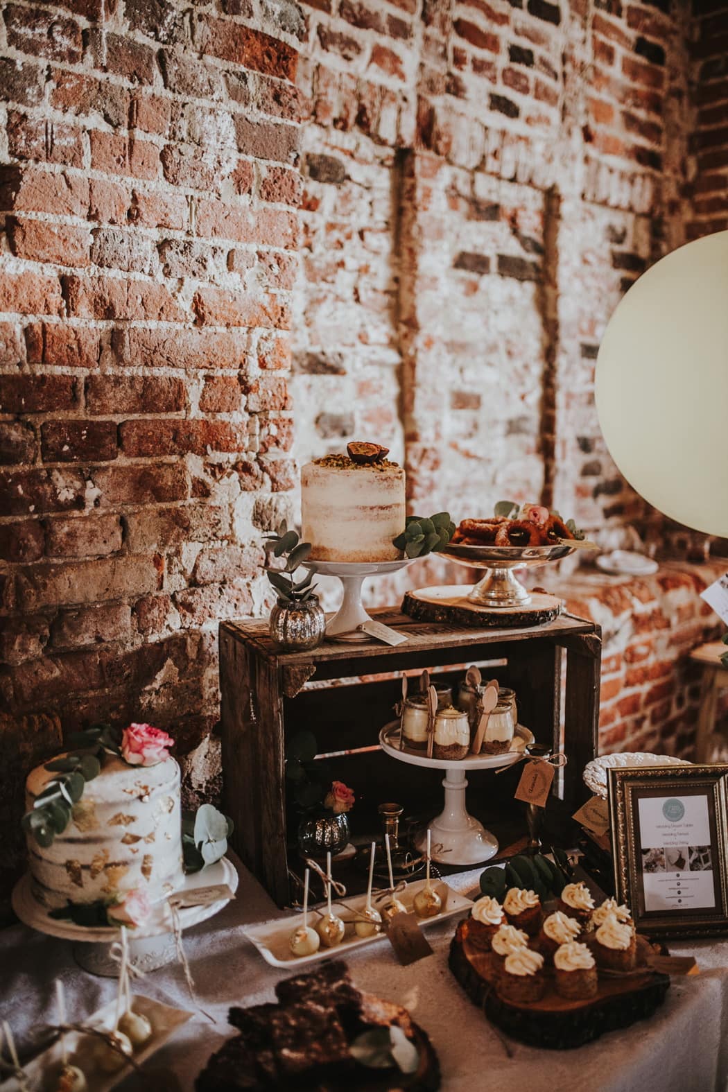 Image by <a class="text-p3" href="http://www.darinastodaphotography.co.uk" target="_blank">Darina Stoda Photography</a>.