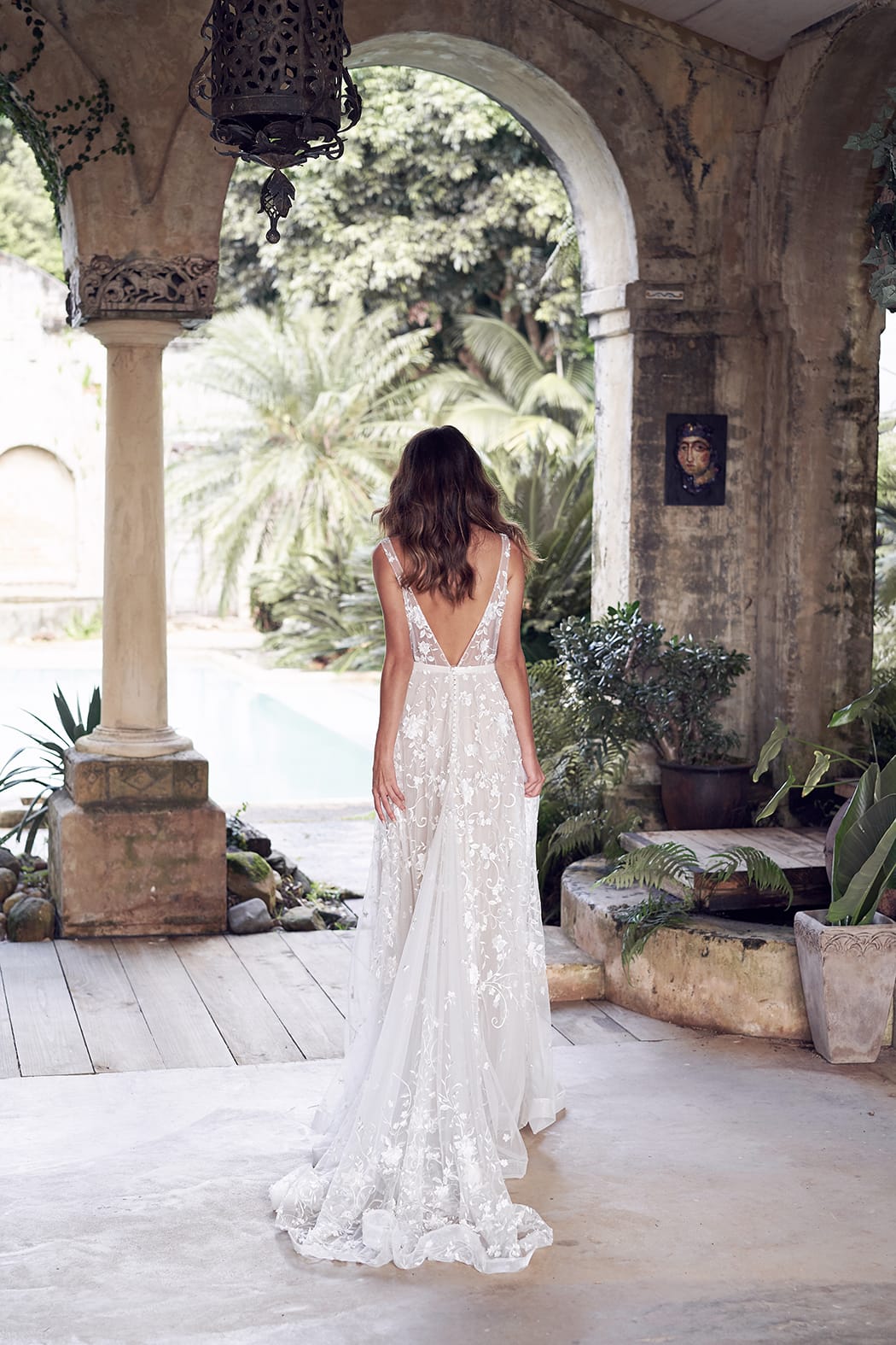 chinese dress ladies Sample Anna Campbell River Wedding Dress