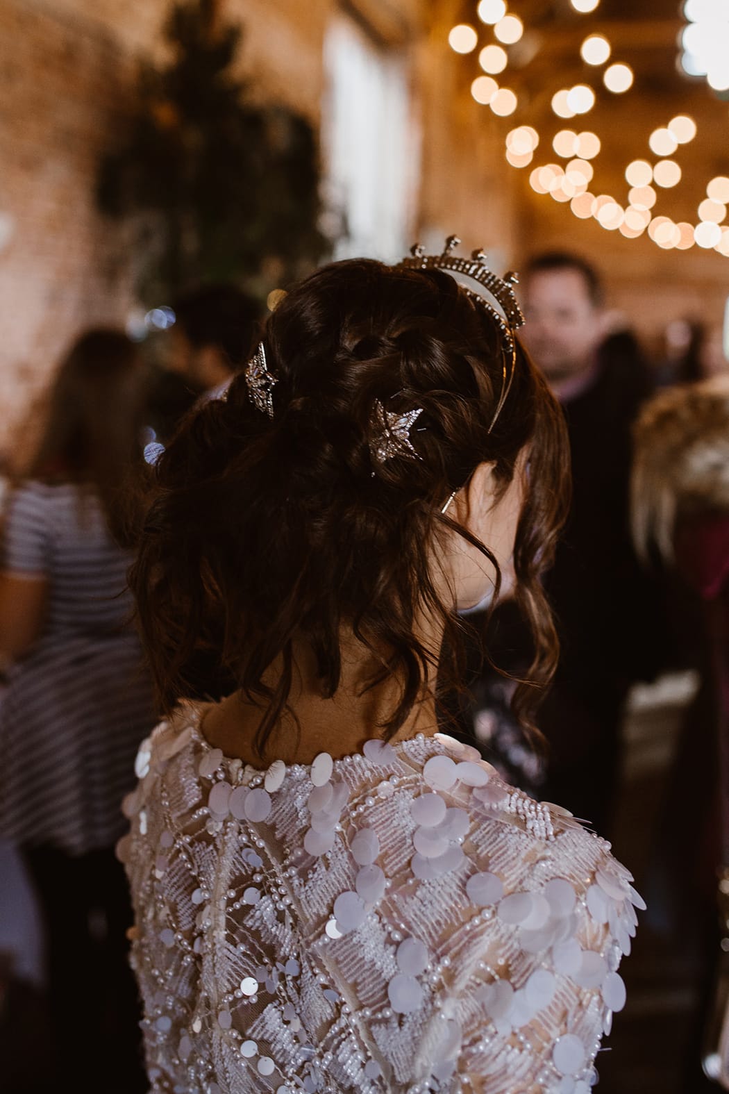 Image by <a class="text-p3" href="http://www.agnesblack.com" target="_blank">Agnes Black</a>.