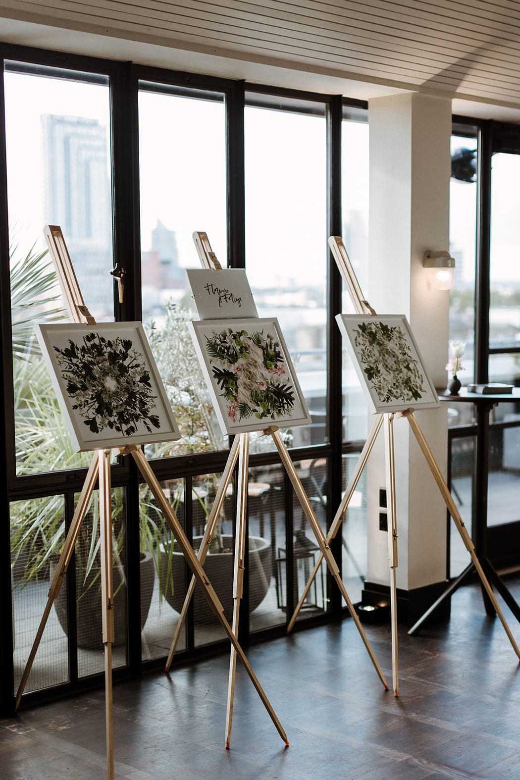 Image by <a class="text-p3" href="https://www.thecurries.co" target="_blank">The Curries</a>.